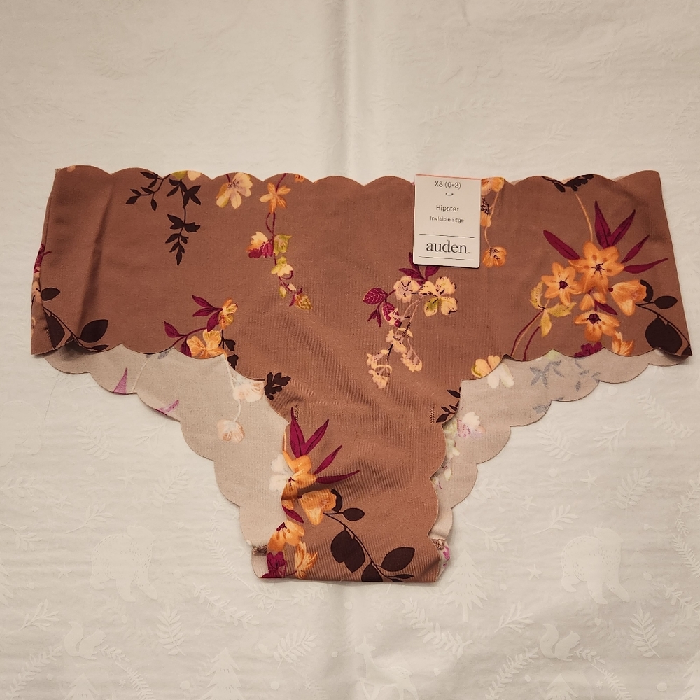 ✨️💕NWT Auden hipster panties pink floral XS M